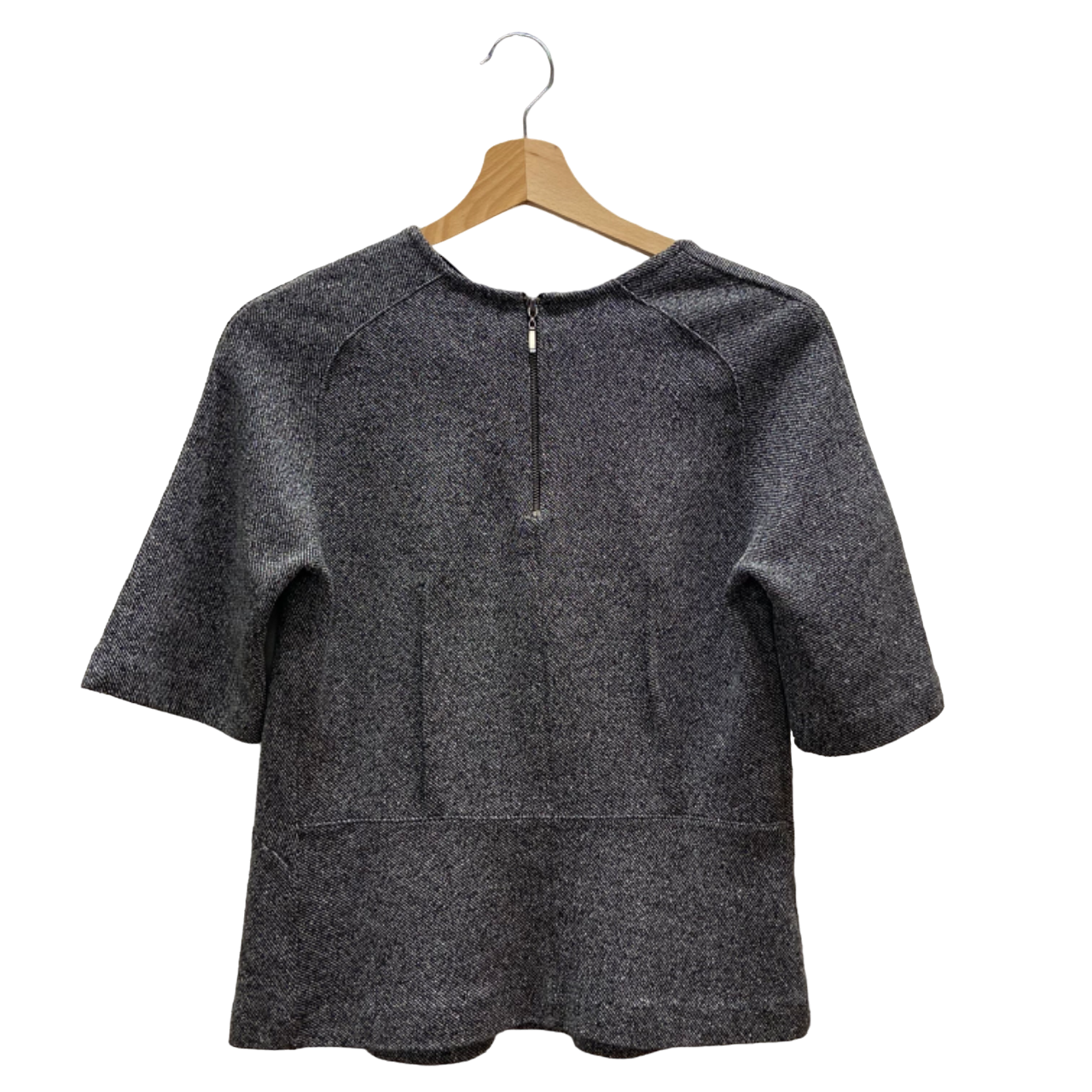 Maglia grigia con maniche a 3/4
