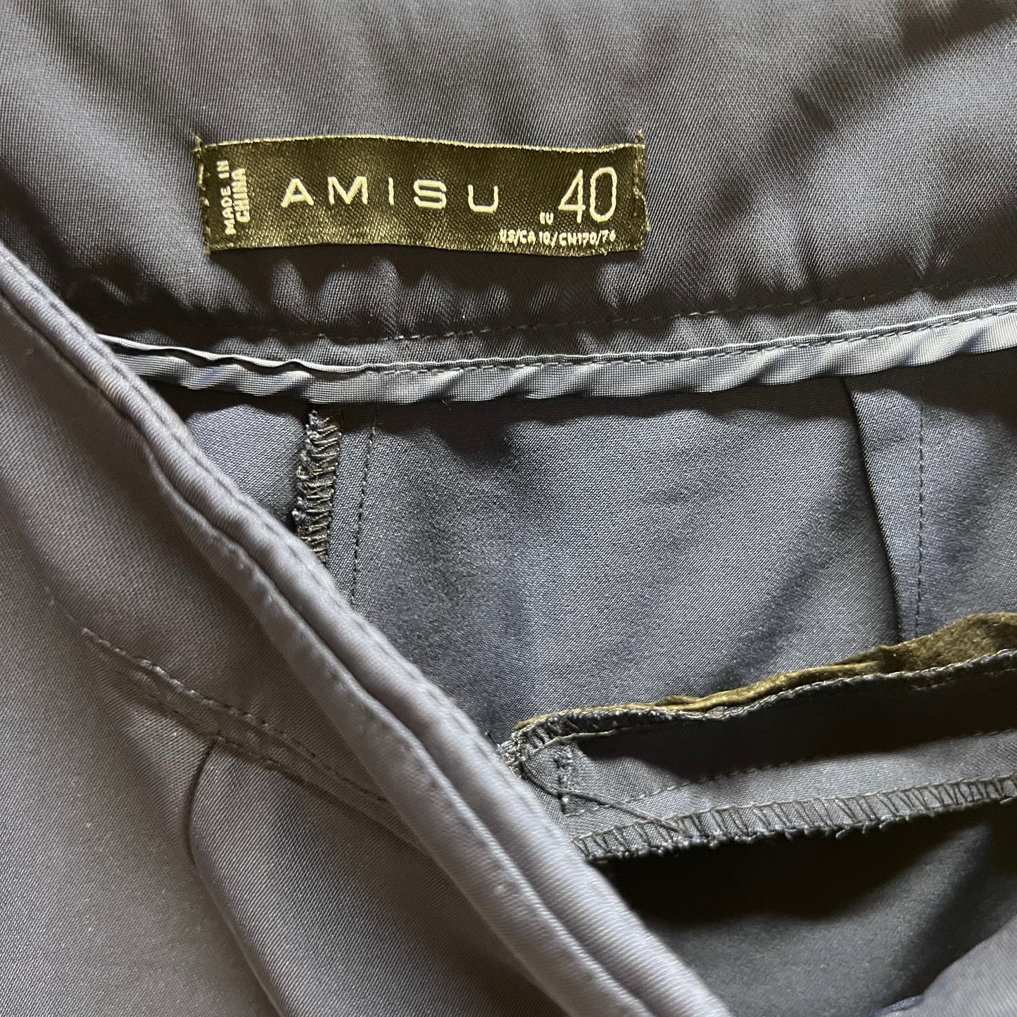 Pantaloncini blu Amisu