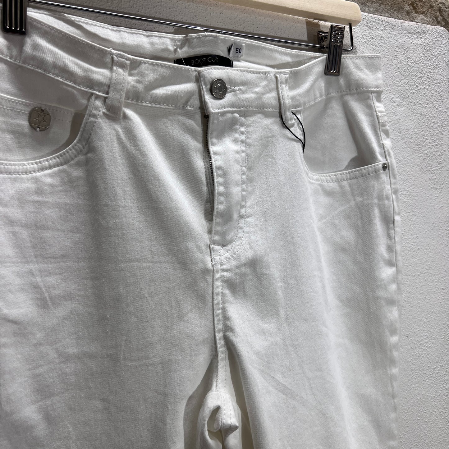 Jeans a zampa bianchi