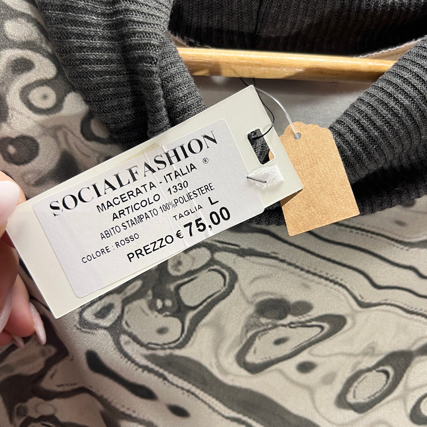 Vestito multicolore senza maniche