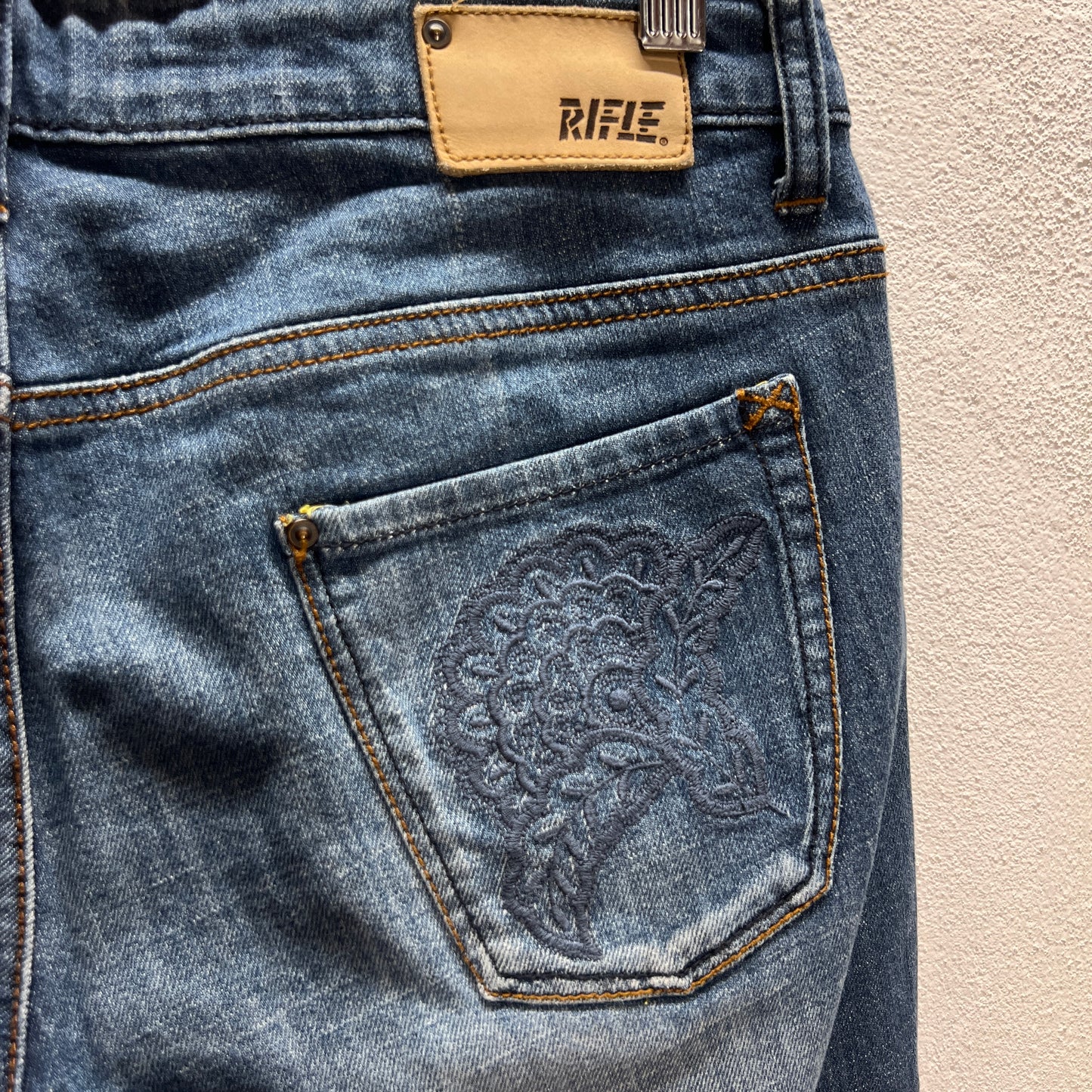 Jeans Rifle