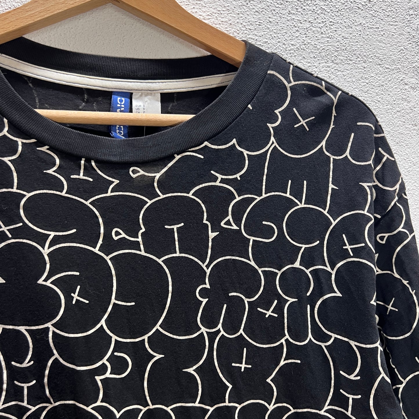 T-shirt nera H&M