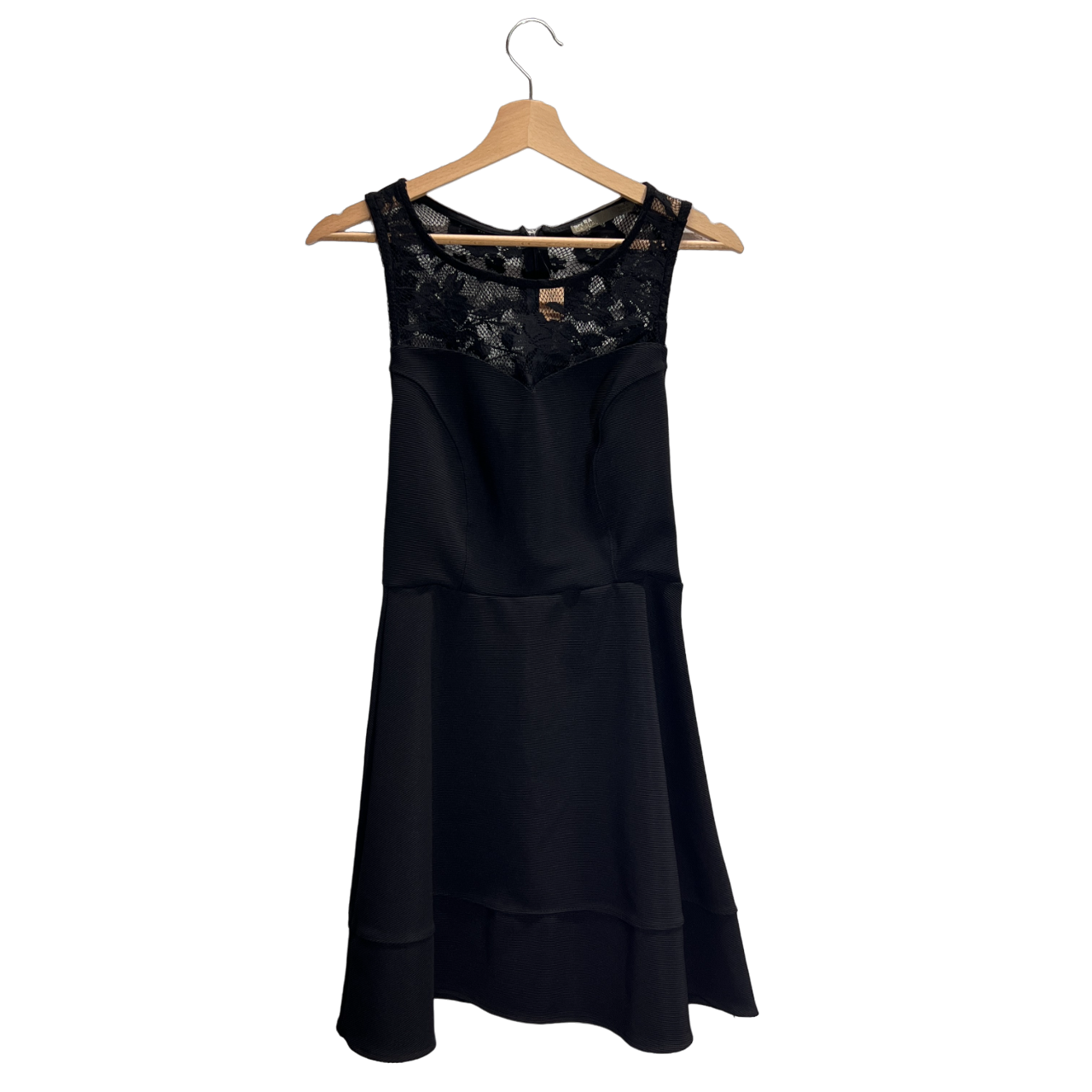 Vestito con trasparenze