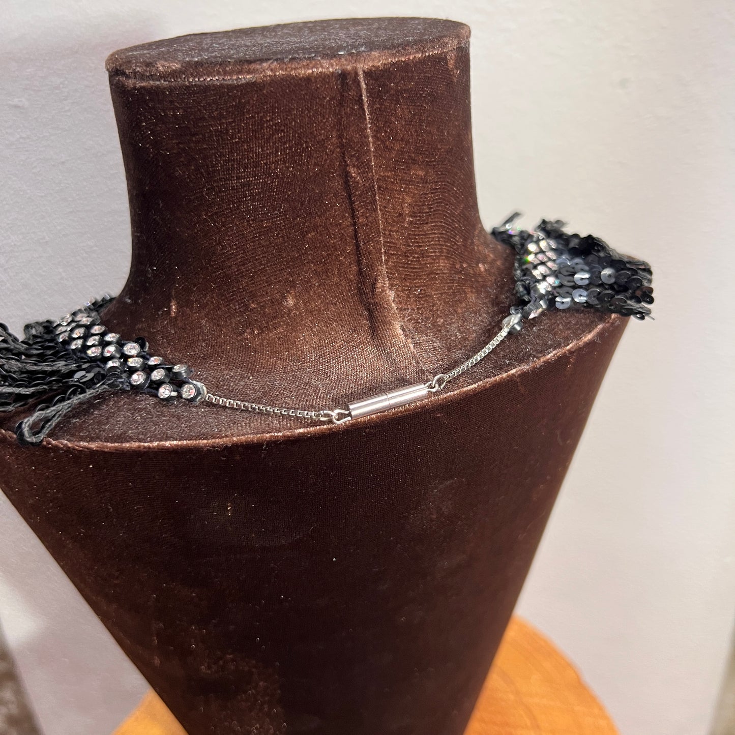 Collana in tessuto