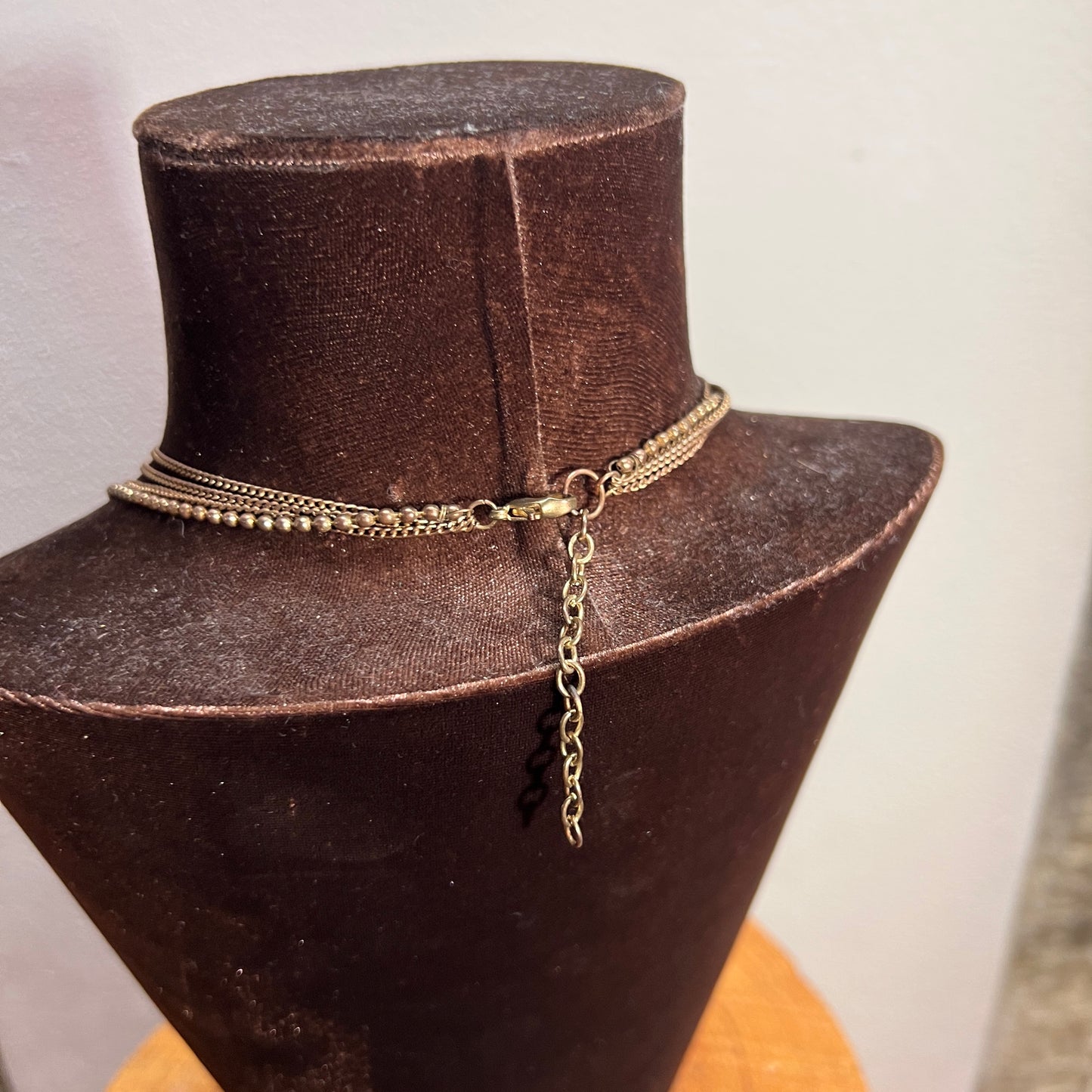Collana multicolore con perline