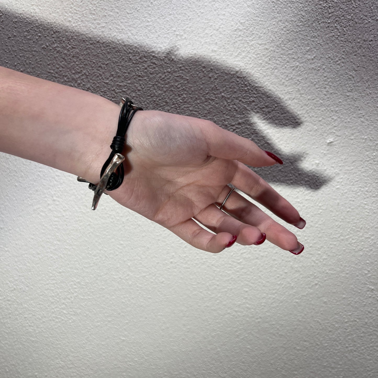Bracciale nero semplice