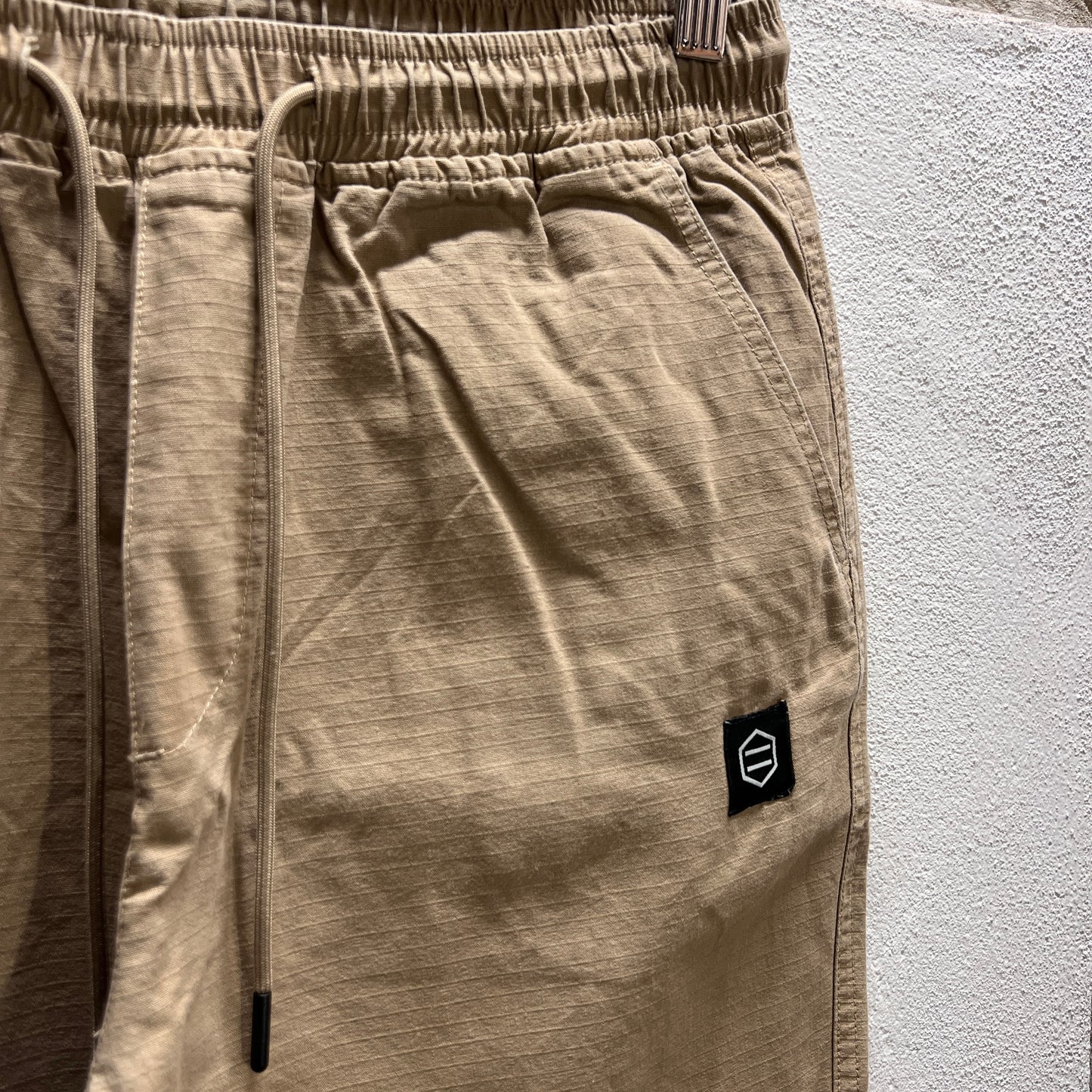 Pantaloni leggeri beige