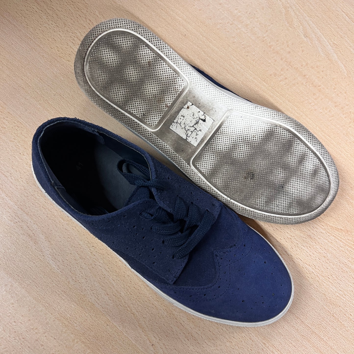 Scarpe blu in camoscio