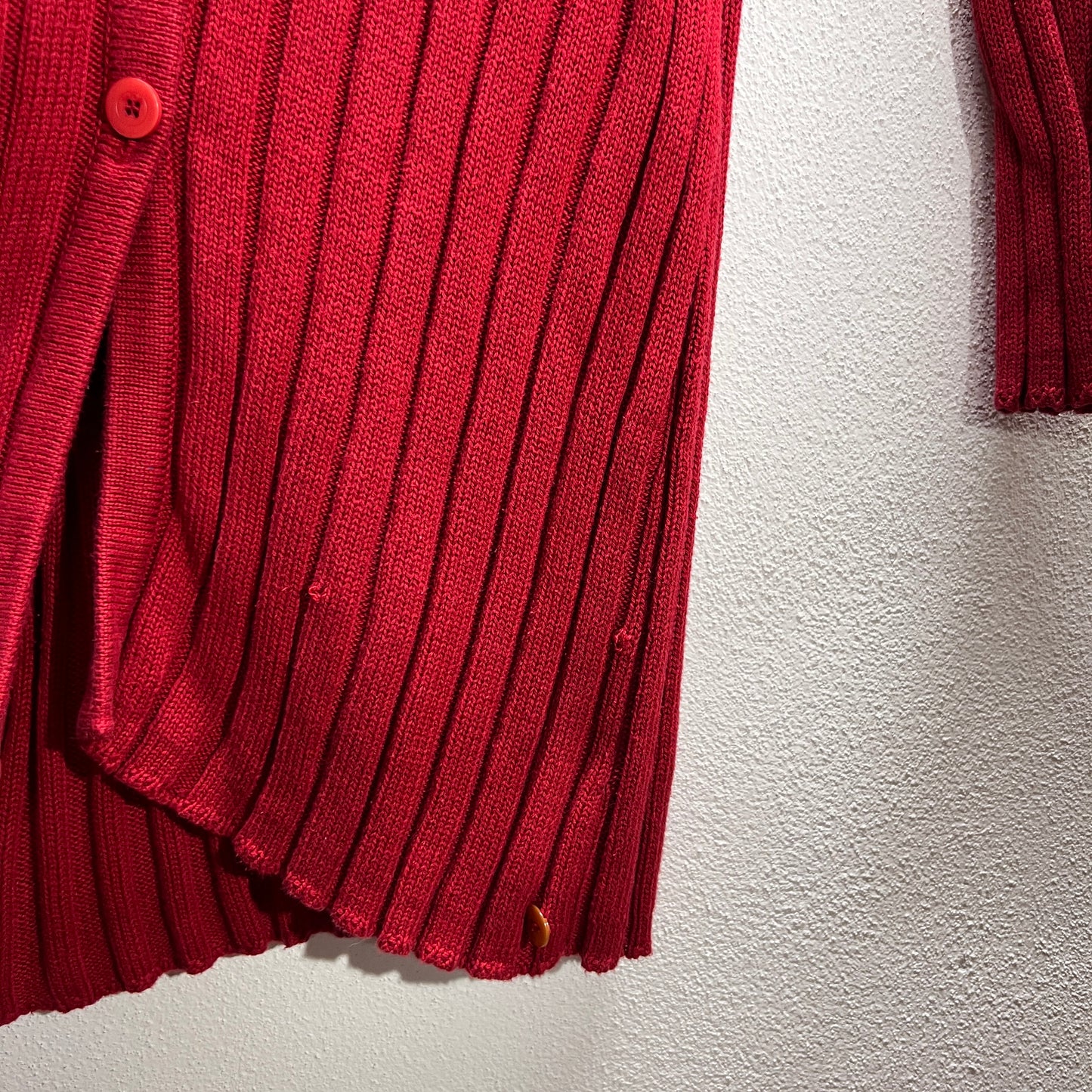 Cardigan rosso lungo